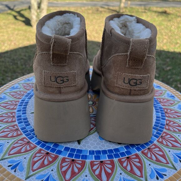 UGG Women’s Size 8 US Classic Ultra Mini New Heights Chestnut Boots NEW - Picture 6 of 10
